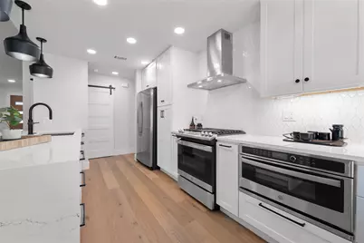 2404 Monarch Drive, Austin, TX 78748 - Photo 10