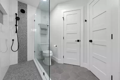 2404 Monarch Drive, Austin, TX 78748 - Photo 16