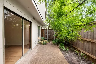 409 E 38th Street #101, Austin, TX 78705 - Photo 26