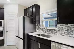 8709 Slater Dr, Austin, TX 78747 - Photo 8