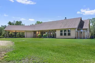 1306 22 Hills Rd, Gause, TX 77857 - Photo 36
