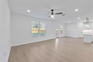 109 Adlai Ave, Georgetown, TX 78633 - Photo 10