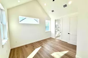 6809 Porter St, Austin, TX 78741 - Photo 14