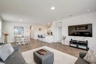 102 Rainmaker Cv, Bastrop, TX 78602 - Photo 2
