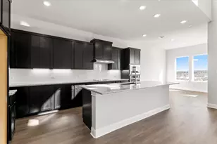 100 Plumfield Cv, Georgetown, TX 78628 - Photo 12