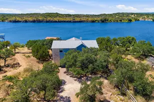 2406 Patriot Dr, Lago Vista, TX 78645 - Photo 2