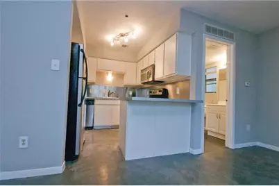 1013 W W 23rd Street #105, Austin, TX 78705 - Photo 1
