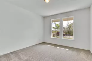 105 Greinert Dr, Taylor, TX 76574 - Photo 12