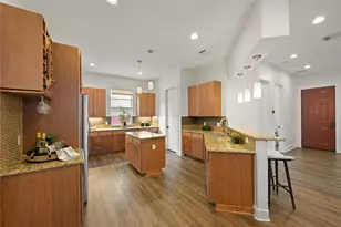 1612 S 3rd St, Austin, TX 78704 - Photo 14
