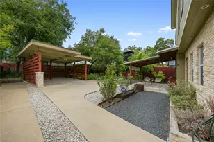 1612 S 3rd St, Austin, TX 78704 - Photo 2