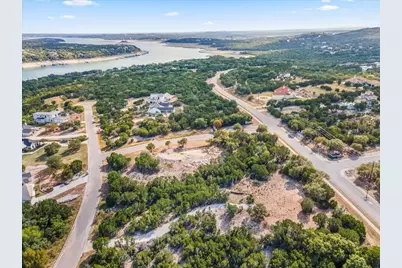 17620 Hunters Hollow, Jonestown, TX 78645 - Photo 8
