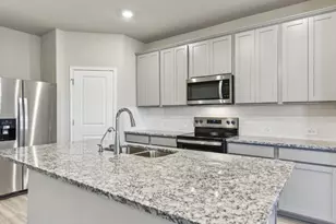 100 Honey Bee Rd, Jarrell, TX 76537 - Photo 12