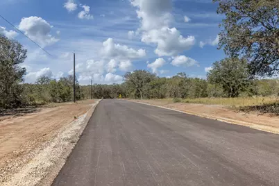 56 Post Oak Road, Gonzales, TX 78629 - Photo 2