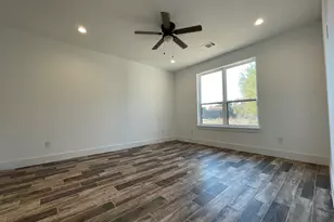 1502 Green Valley Ln Ln, Granite Shoals, TX 78654 - Photo 10