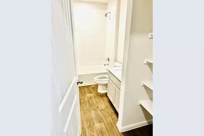 1420 London Way, Lockhart, TX 78644 - Photo 4