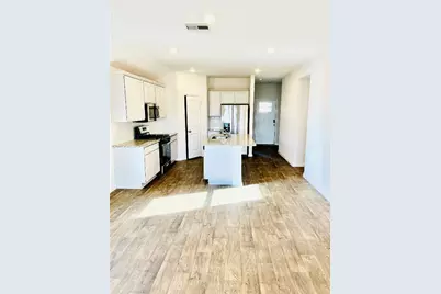 1420 London Way, Lockhart, TX 78644 - Photo 2