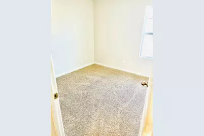 1420 London Way, Lockhart, TX 78644 - Photo 6