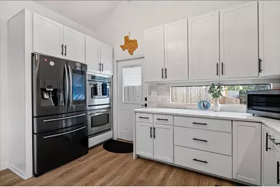 1201 S Garden Street #A, Austin, TX 78702 - Photo 12