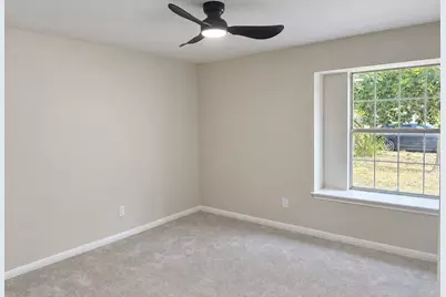 306 Debora Drive, Georgetown, TX 78628 - Photo 10