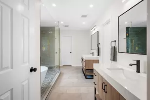 3401 Zebecca Creek Dr, Austin, TX 78732 - Photo 22