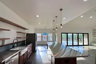 137 Mulberry Ln, Bastrop, TX 78602 - Photo 10