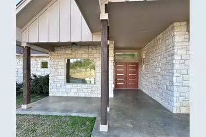 137 Mulberry Lane, Bastrop, TX 78602 - Photo 2