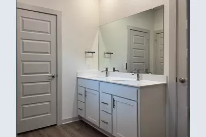 10925 Defender Trail, Austin, TX 78754 - Photo 4