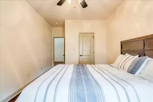 3012 S 4th St, Austin, TX 78704 - Photo 20