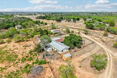 3200 Cattlemens Row, Lockhart, TX 78644 - Photo 12