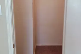 10001 Parliament House Rd, Austin, TX 78729 - Photo 12