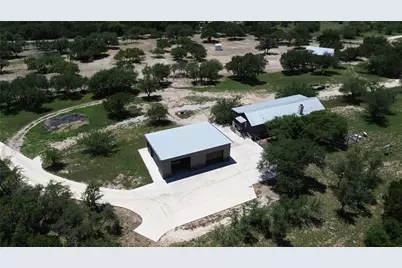 496 Middleton Road, Spicewood, TX 78669 - Photo 38