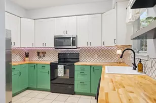 8011 Scenic Brook Dr, Austin, TX 78736 - Photo 10