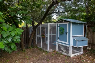 8011 Scenic Brook Dr, Austin, TX 78736 - Photo 28