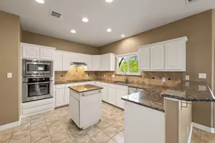 101 Pioneer Trail, Dripping Springs, TX 78620 - Photo 10