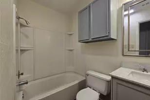 1305 Dobie Dr, Austin, TX 78753 - Photo 14