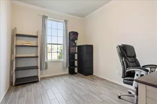 101 Silver Birch Ct, Georgetown, TX 78626 - Photo 8