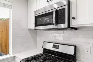 3601 Menchaca Rd, Austin, TX 78704 - Photo 14