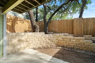 3601 Menchaca Rd, Austin, TX 78704 - Photo 32