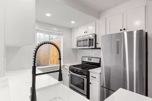 3601 Menchaca Rd, Austin, TX 78704 - Photo 14