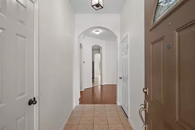 882 Shadow Creek Boulevard, Buda, TX 78610 - Photo 2