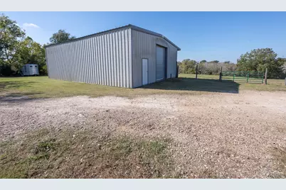 9320 Fm 1370, Washington, TX 77880 - Photo 20