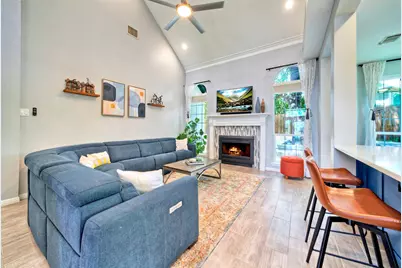 3002 Barton Point Circle, Austin, TX 78733 - Photo 8
