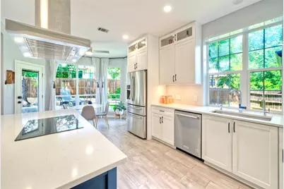 3002 Barton Point Circle, Austin, TX 78733 - Photo 16