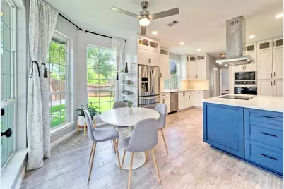 3002 Barton Point Circle, Austin, TX 78733 - Photo 12