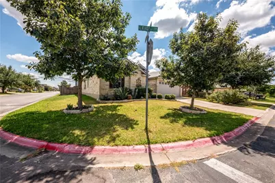 19145 Leigh Lane, Pflugerville, TX 78660 - Photo 4