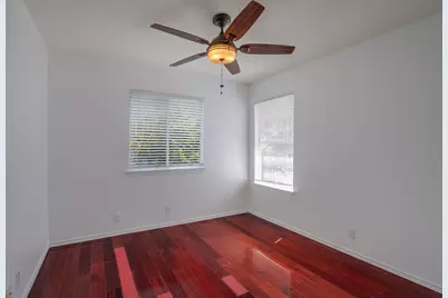 918 Estate Drive, Hutto, TX 78634 - Photo 14