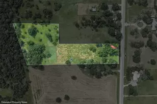 2005 W Grand Ave, Yoakum, TX 77995 - Photo 8