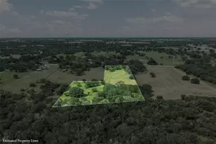 2005 W Grand Ave, Yoakum, TX 77995 - Photo 10