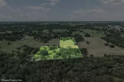 2005 W Grand Avenue, Yoakum, TX 77995 - Photo 10