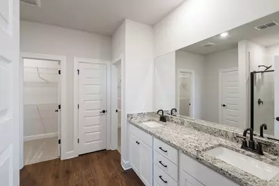 517 West Luna Blue Lane, Jarrell, TX 76537 - Photo 6